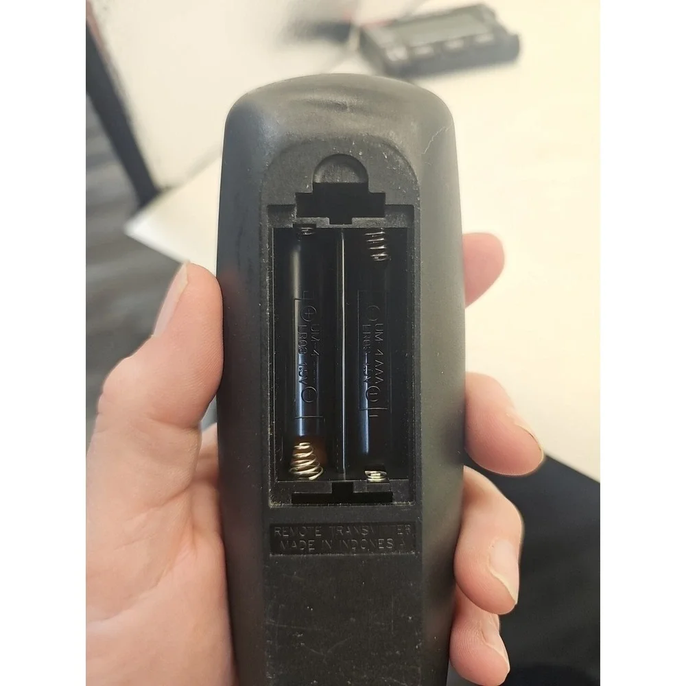RCA RCU703SP 3 Device Universal Remote Control R3131 - Picture 3 of 3